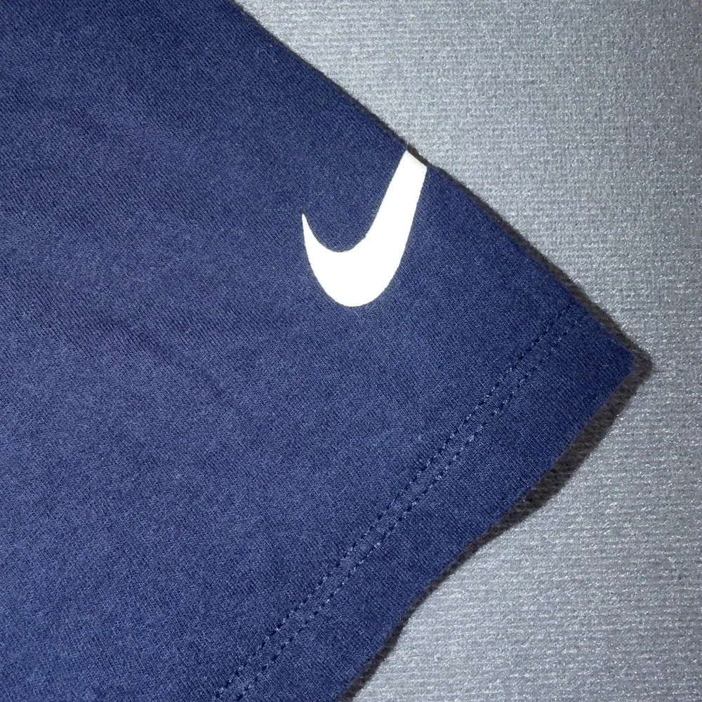 Nike tee julian